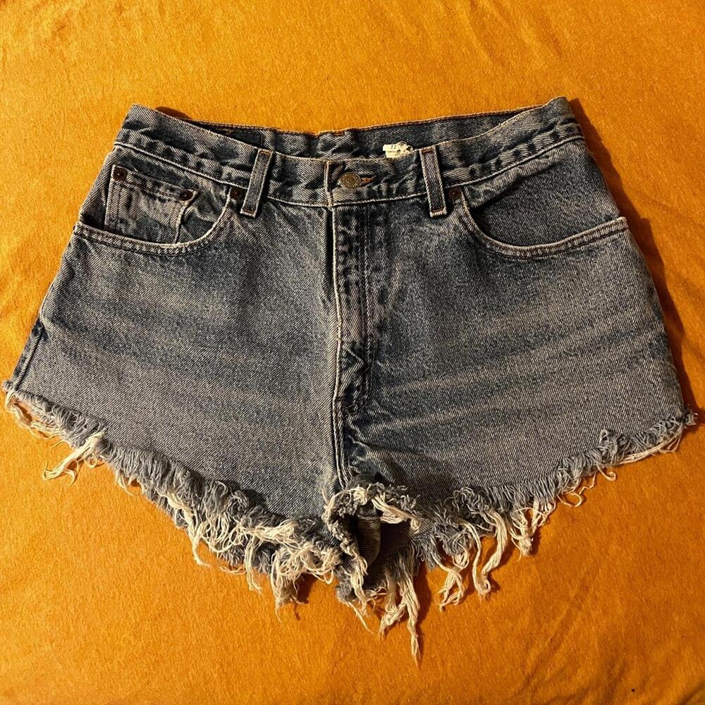 Levi's 550 Shorts
